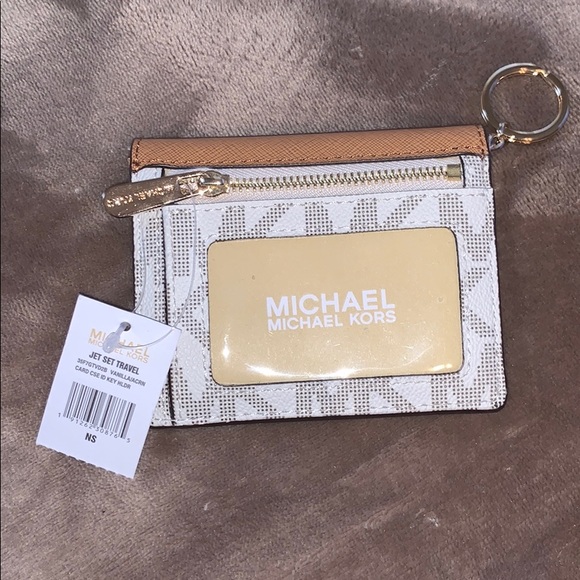 Michael Kors Handbags - NWT MICHAEL KORS WALLET